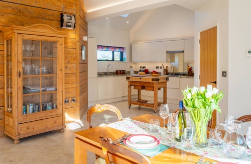 Diss Apartment | Delightful, single-storey property which provides tasteful accommodation