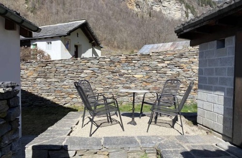 Augio Apartment | Della Posta Cervo Giardino by Interhome