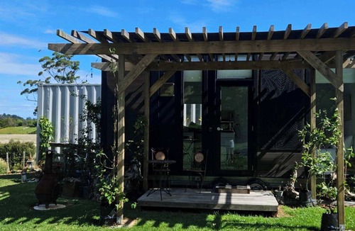 Whangarei House | Deloraine Tiny Retreat by Tiny Away