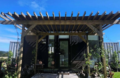 Whangarei House | Deloraine Tiny Retreat by Tiny Away