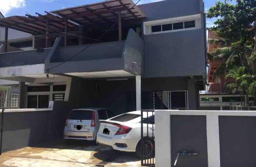 Batu Buruk House | Delova Seaside