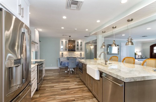 Lake Ida Shores House | Delray Beach, spend the holidays warmly, heated pool!
