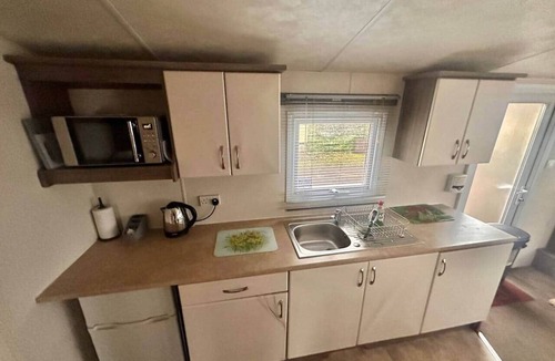 Glasgow House | Delta, Bromley 4-Bedroom Caravan