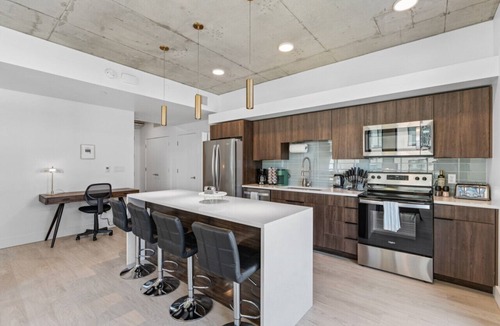 Rio Grande Apartment | Delta Center 2Bd/2Bath/Pool/Gym!