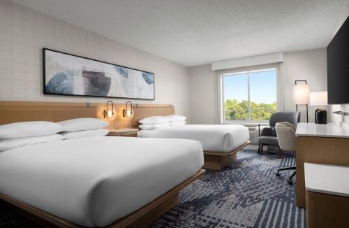Colonial Heights Hotel | Delta Hotels by Marriott Colonial Heights