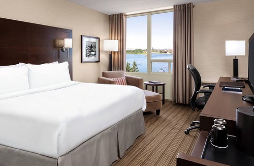 Sault Ste. Marie Hotel | Delta Hotels by Marriott Sault Ste. Marie Waterfront