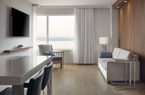 Trois-Rivieres Hotel | Delta Hotels by Marriott Trois Rivieres Conference Centre