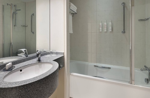 Waltham Abbey Hotel | Delta Hotels by Marriott Waltham Abbey