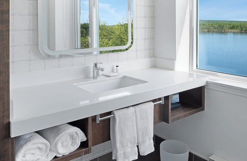 Fredericton Hotel | Delta Hotels by Marriott Fredericton