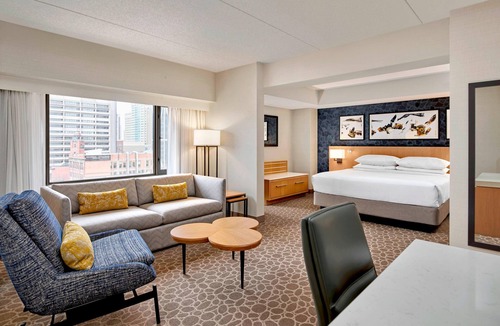 Downtown Calgary Hotel | Delta Hotels by Marriott Calgary Downtown