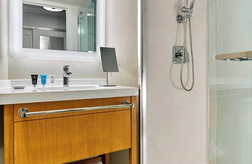 City Center Hotel | Delta Hotels by Marriott Richmond Downtown