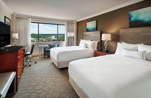 City Center Hotel | Delta Hotels by Marriott Richmond Downtown
