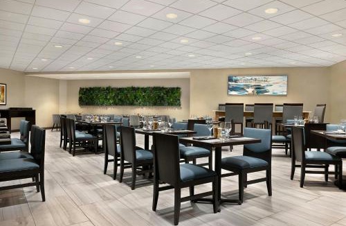 Somerset Hotel | Delta Hotels by Marriott Somerset