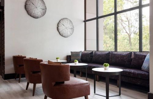 South Burlington Hotel | Delta Hotels by Marriott Burlington