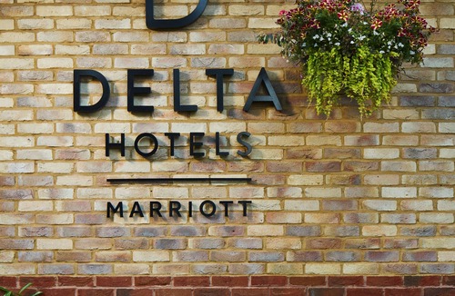 Broxbourne Hotel | Delta Hotels Cheshunt