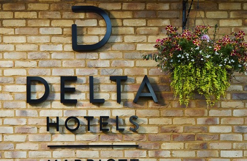 Broxbourne Hotel | Delta Hotels Cheshunt