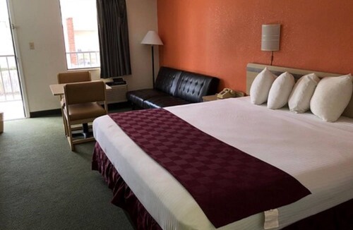 West Helena Hotel | Delta Inn