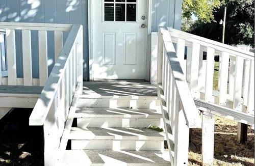 Isleton Cabin | Delta Shores Resort