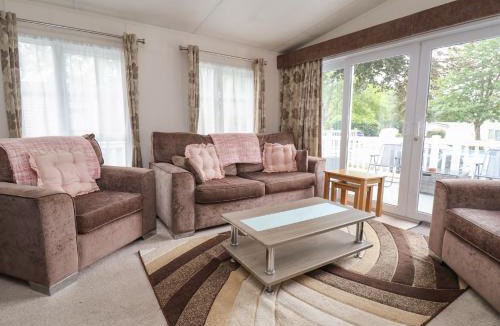 Ruthin House | Delta Superior