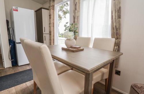 Ruthin House | Delta Superior