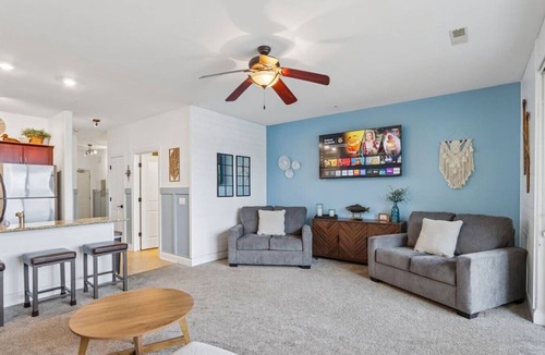 Lake Delton Condo | Delton Dawn - Luxury at Delton Grand