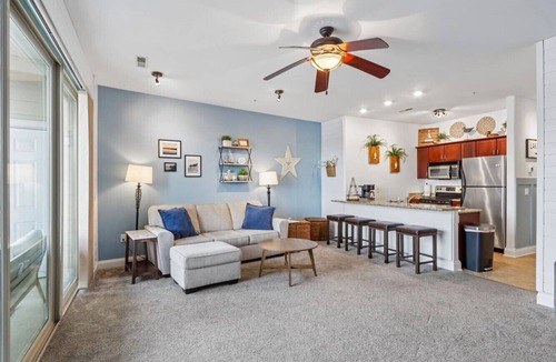 Lake Delton Condo | Delton Dawn - Luxury at Delton Grand