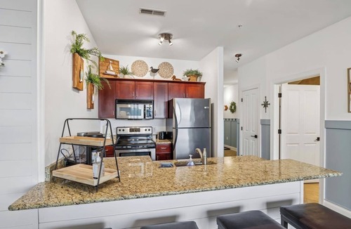 Lake Delton Condo | Delton Dawn - Luxury at Delton Grand
