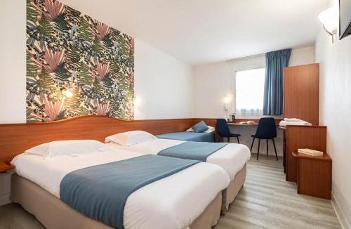 Brives-Charensac Hotel | Deltour Hotel Le Puy En Velay