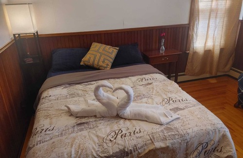 Saint John Bed & Breakfast | Delux room at Nigam's Sweet Home, Saint John, NB.