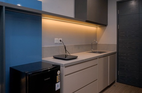 Panunggangan Utara Apartment | Deluxe 1Br Apartment Collins Boulevard