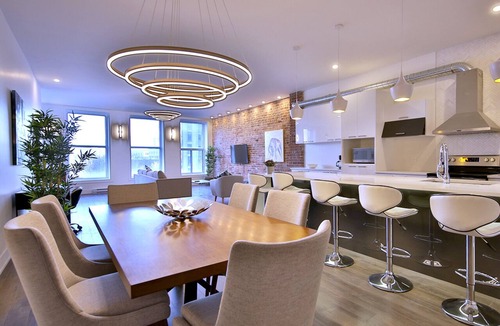 Ville-Marie Condo | Deluxe 3-bedroom Condo in Old Montreal with a Private terrace