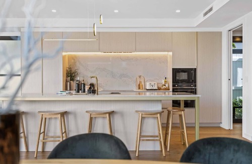 Wavell Heights House | Deluxe 4-Bed Home with Pool & Fire Pit