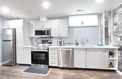 Mount Pleasant Apartment | DELUXE APARTMENT