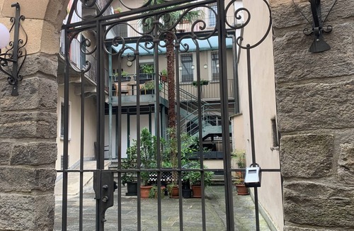 Muralto Apartment | Deluxe Apartment on the Piazza Grande in Locarno