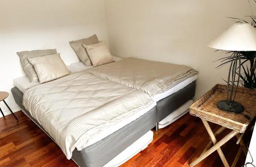 Herning Apartment | Deluxe Apartment on the Main Street with Free Parking & Late Checkout