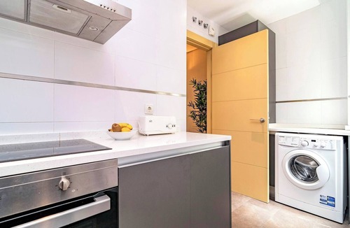 Castellana Apartment | Deluxe Apartment Velazquez Suites II