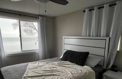 Sheffield Lake Apartment | Deluxe Best Lake view and Pool