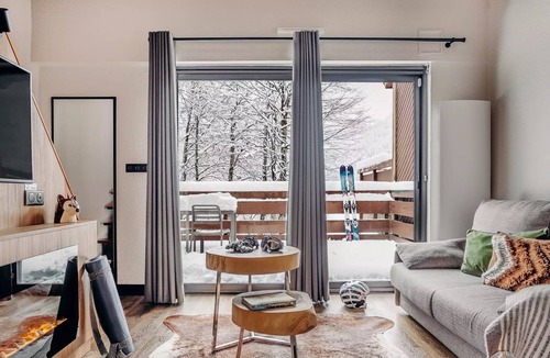 Eaux-Bonnes Ski Chalet | Deluxe Cabin