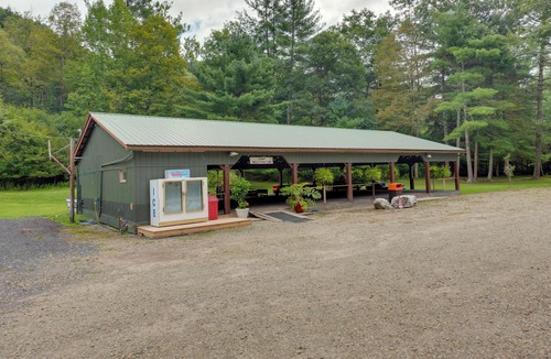 Hillsgrove Cottage | Deluxe Cabin G: 9 Mi to Worlds End State Park!