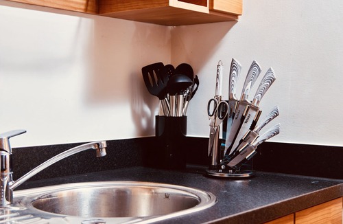 Leeds Apartment | Deluxe City Centre Apt Balcony & View & Free Parking