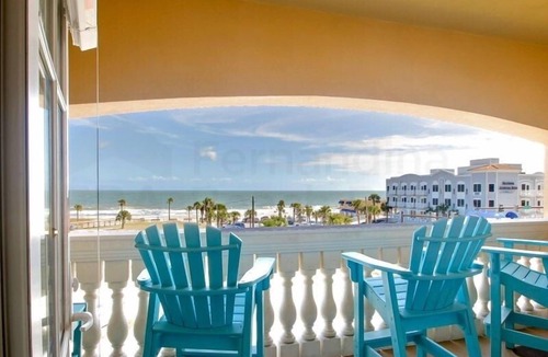 Fernandina Beach Condo | Deluxe Condo at the heart of Main Beach by RedAwning