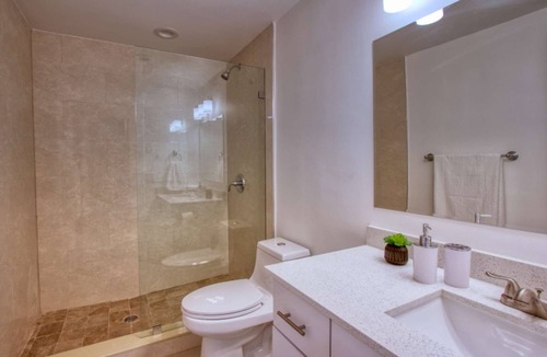 Downtown Fort Lauderdale Condo | ✨Deluxe Designer Two Bedroom Apartment at Fort Lauderdale