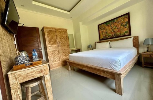 Pengosekan Bed & Breakfast | Deluxe Double Room at Mandala Home Stay 5 minutes to the ubud centre by walking