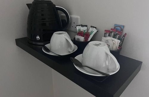 Long Barn House | Deluxe Double Room