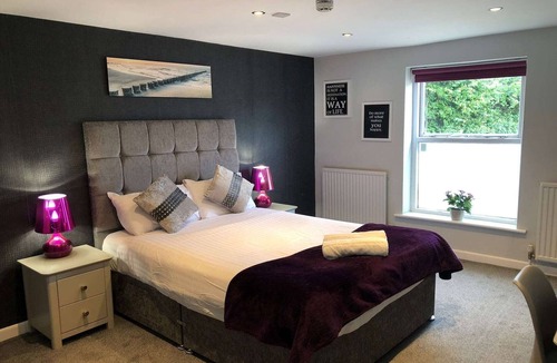 Watton Hotel | Deluxe Double Room