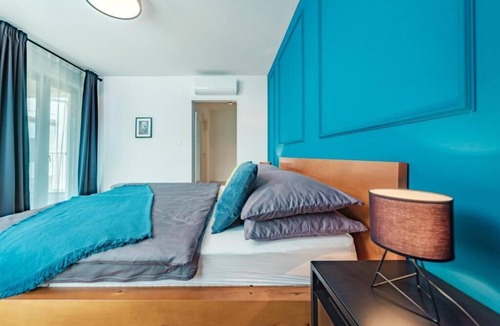 Catrnja Bed & Breakfast | Deluxe Double Room with Terrace Room #2