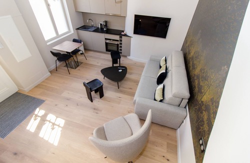 Reims City Centre Apartment | Deluxe Duplex SPA/air-conditioned - Historic Center