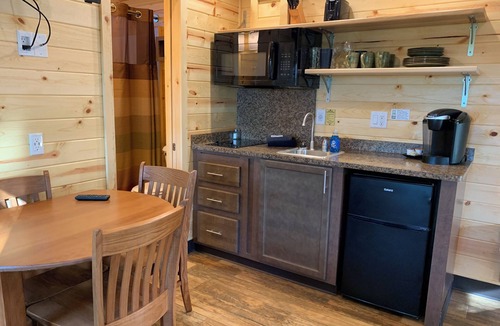 Sallisaw Cabin | Deluxe Effieincey DK4
