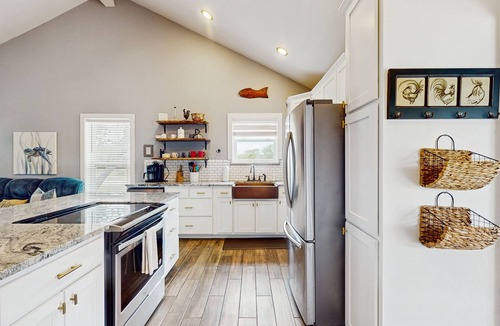 Rockport House | Deluxe Getaway on Big Corner Lot - Great Locale Near Bay