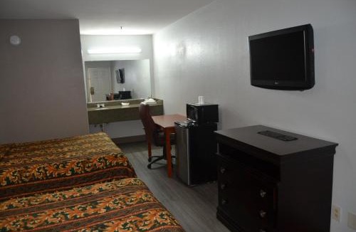 Irving Hotel | Deluxe Inn Irving